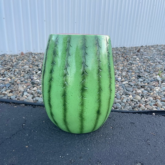 Watermelon stool - Picture 2 of 3